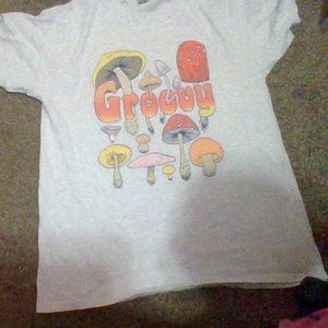 5 Below ¨Groovy¨ tee